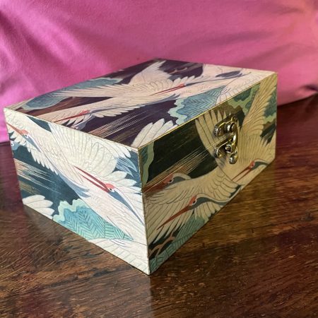 Japanese Collection: Japanese Tsuru, Cranes, Découpage Wooden box