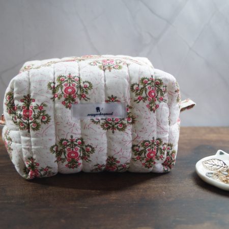 Medium quilted make up bag