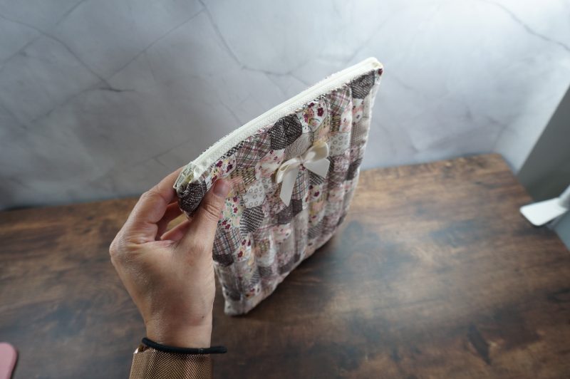 Quilted hexagon ipad case