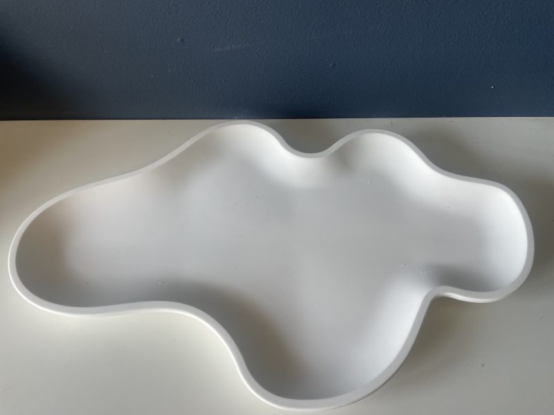 White eco resin irregular wavy design display, trinket or key tray