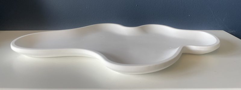 White eco resin irregular wavy design display, trinket or key tray