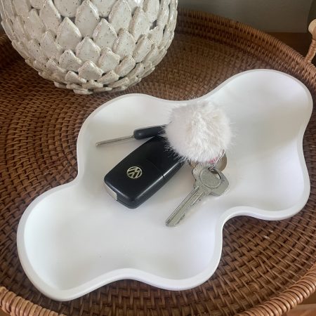 White eco resin irregular wavy design display, trinket or key tray