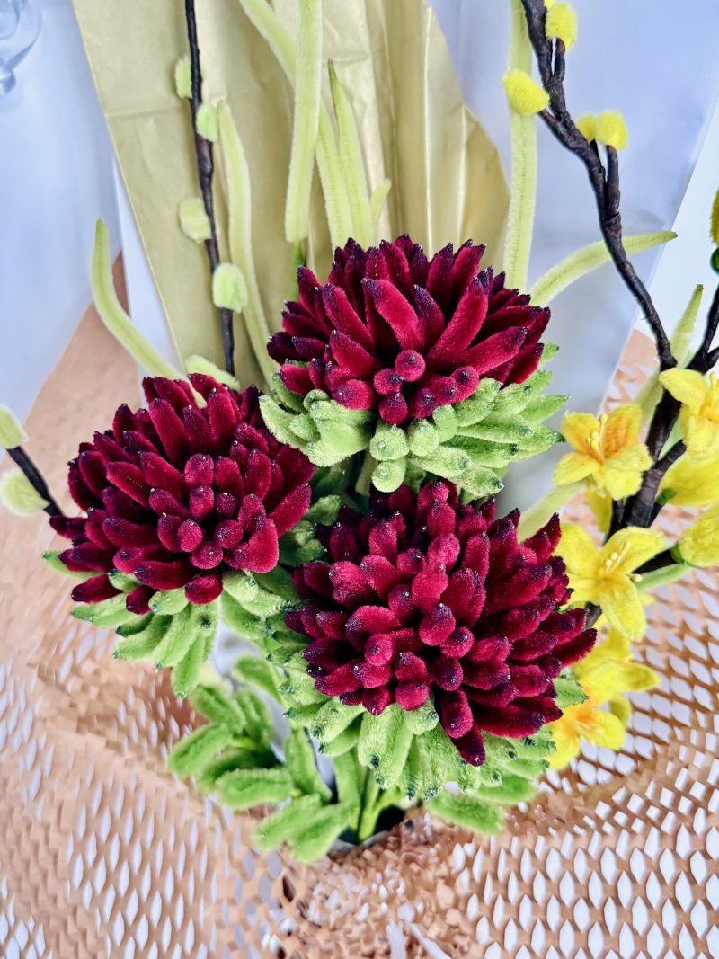 In depth - handmade flower arrangement