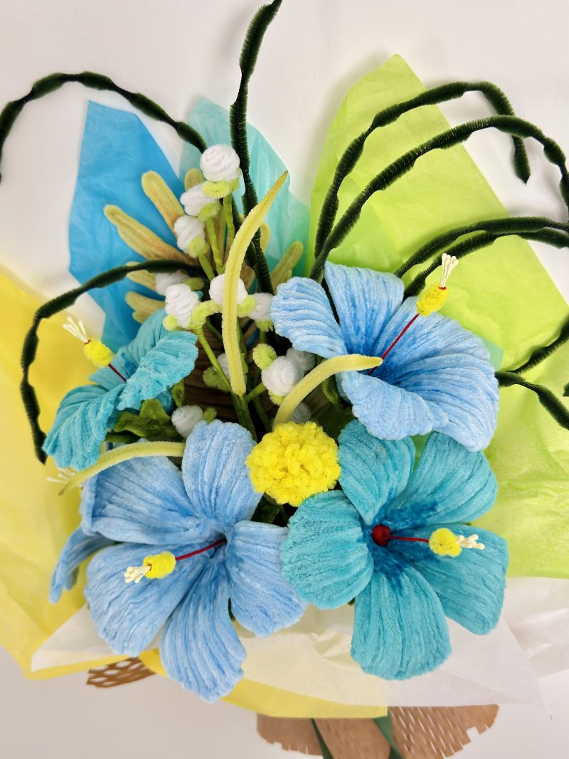 The breeze - handmade floral arrangement