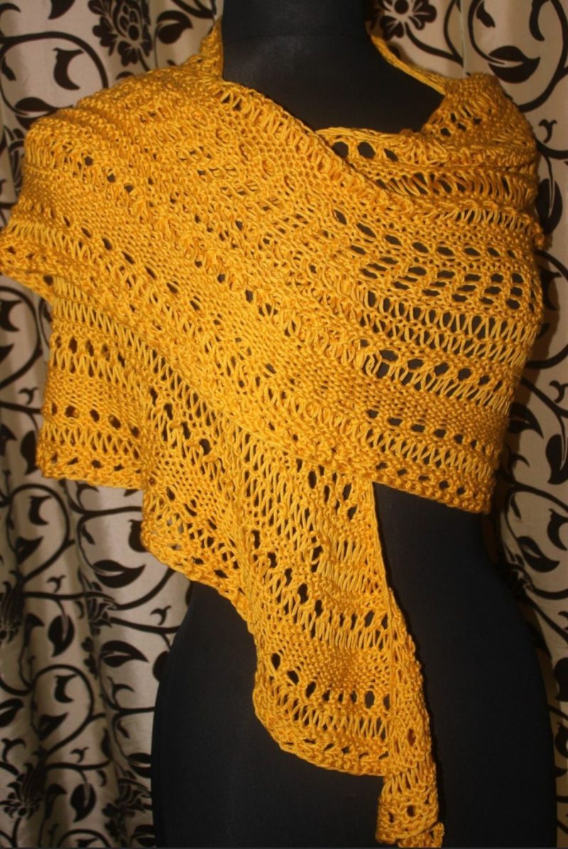 Handknitted summer shawl.