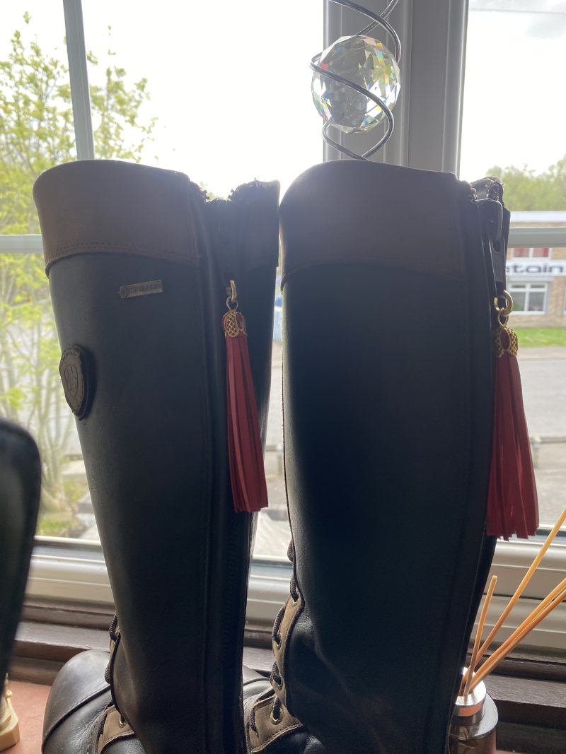 Boot charm/tassel red italian leather with