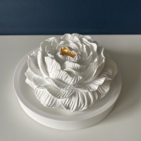 Scented peony eco-resin aroma stone passive diffuser on coaster