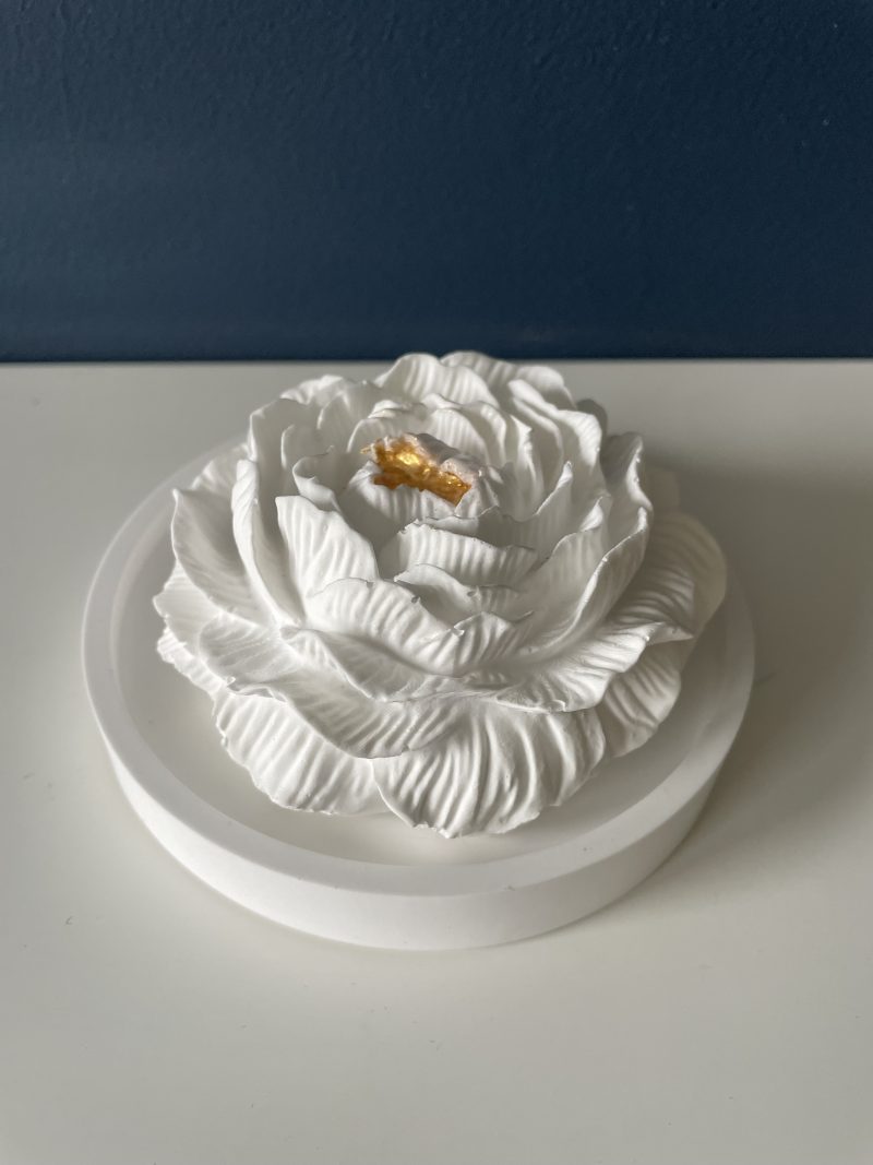 Scented peony eco-resin aroma stone passive diffuser on coaster