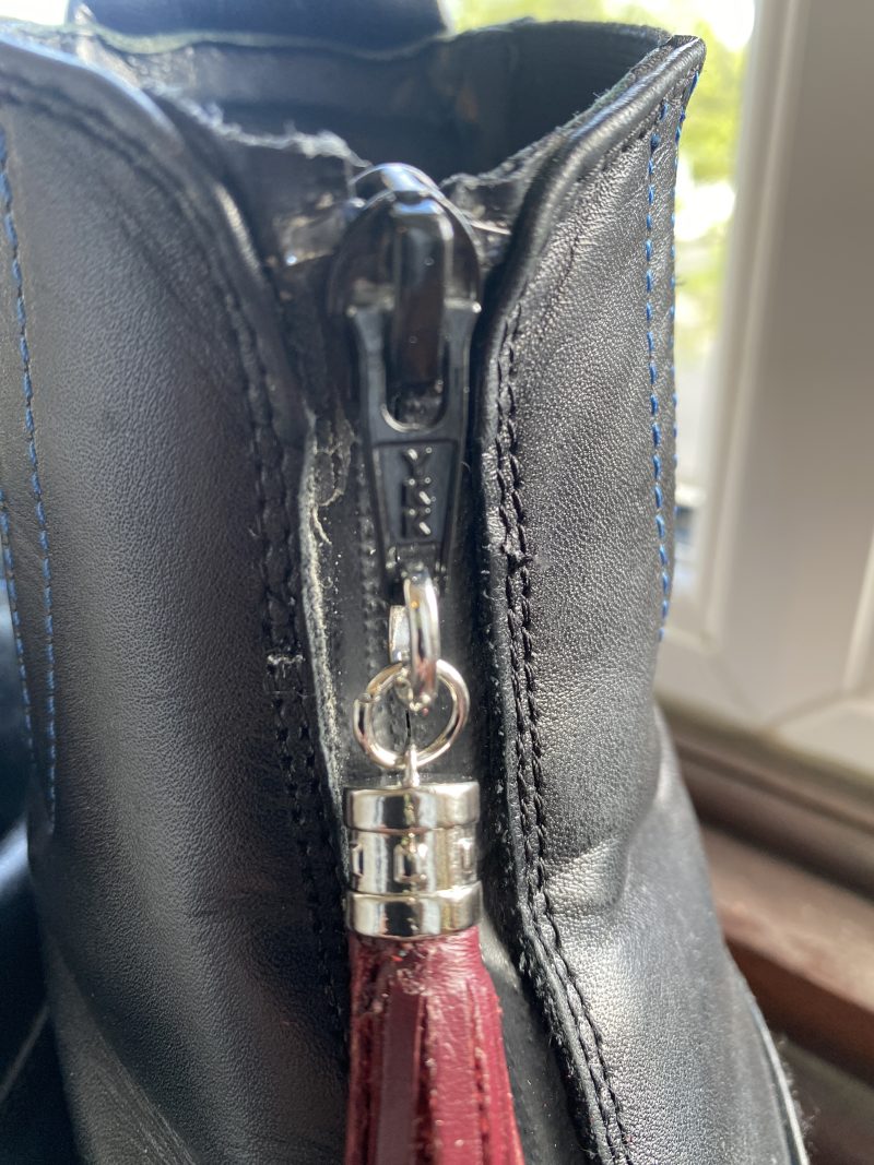 Boot charm / tassel italian leather with silver topper