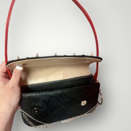 Skull Lace PU Leather Shoulder Bag with Studs and Removable Chain