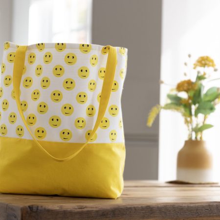 Womens Tote Bag-Yellow Smiley Faces