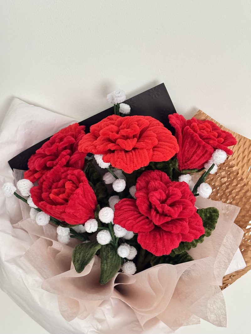 Velvet bloom - handmade flower bouquet