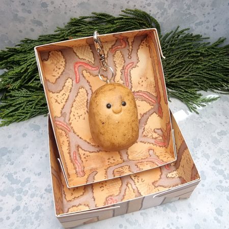 Potato keyring character gardener gift