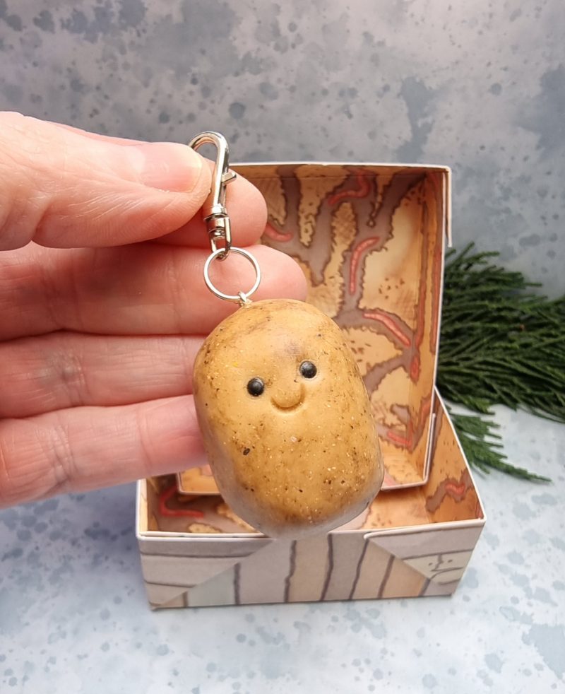 Potato keyring character gardener gift