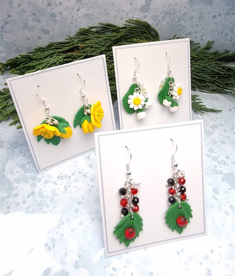 Summer lawn set of three earrings