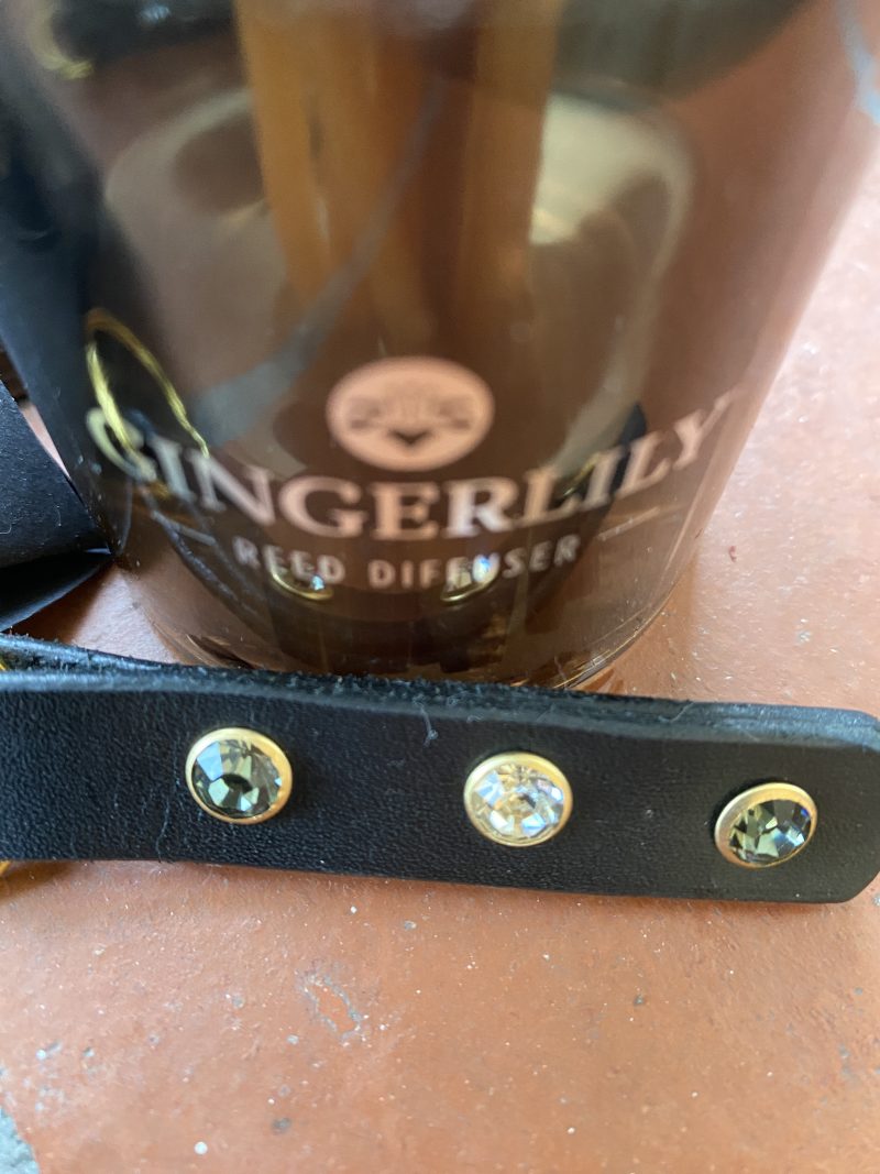 Green and white crystal and leather keyring