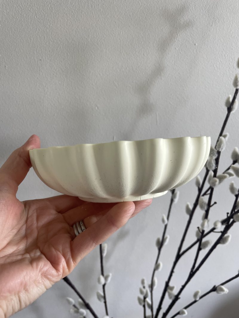 Eco resin fluted ruffle edge bowl handcrafted