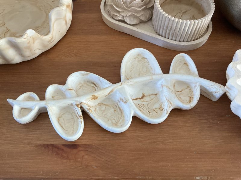 Eco resin abstract leaf shaped trinket jewellery tray
