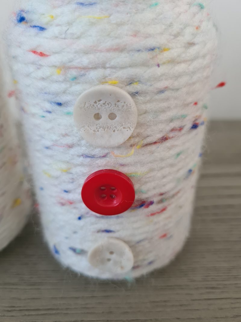 Set of 2 small yarn wrapped jars