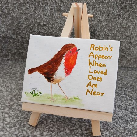 Robin mini canvas and easel for easy display