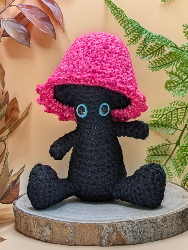 Enchanted Woodland Dark Shroom Wildling figure