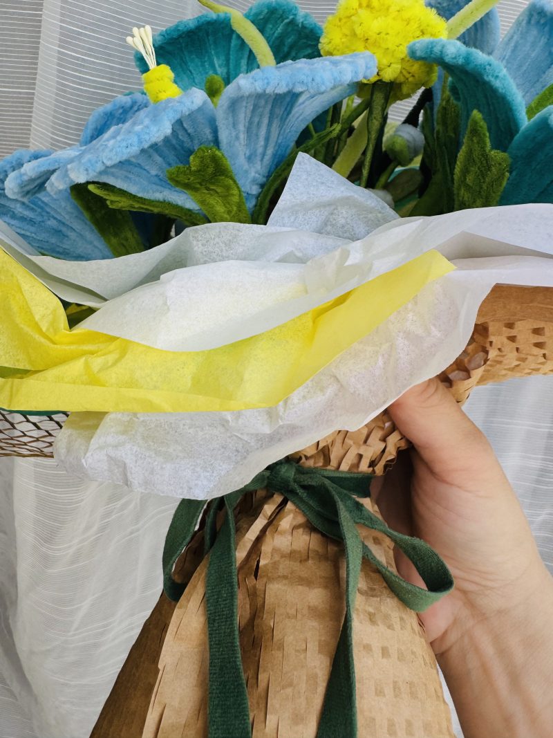 The breeze - handmade floral arrangement