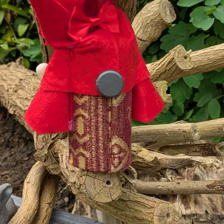 Baseball player Mini Gonk