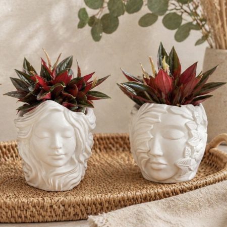 Eco-resin small pots for plants or home decor