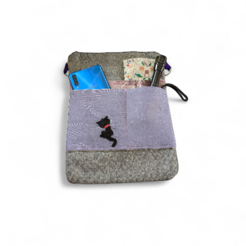 Black Cat sitting crossbody bag