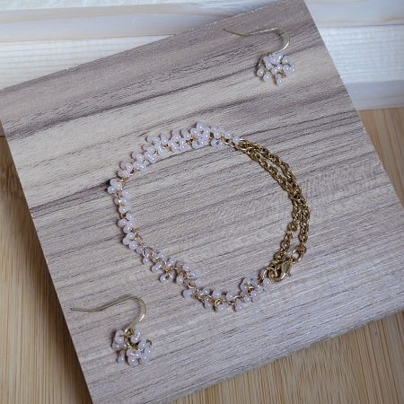 Handmade Peanut Glass Bead Bracelet / Earrings – Two Colour Options