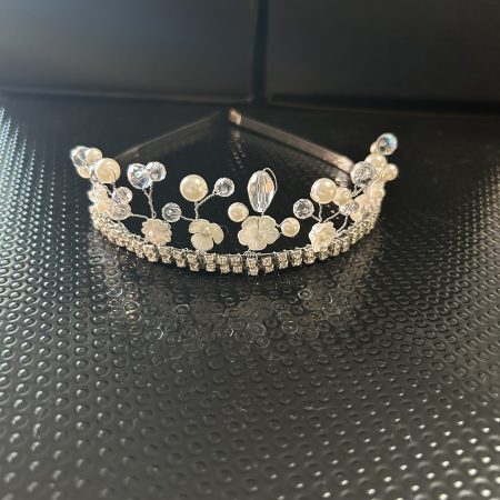 Handmade beaded shorter tiara