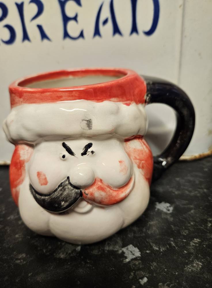 Ceramic painting – Christmas santa mug
