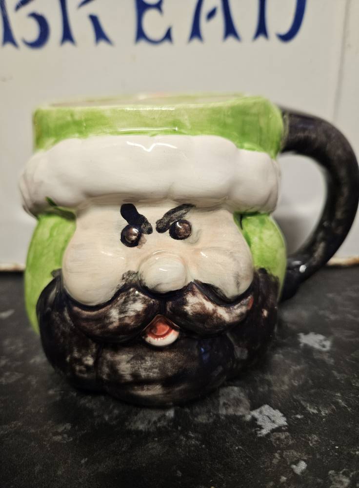 Ceramic painting – Christmas santa mug