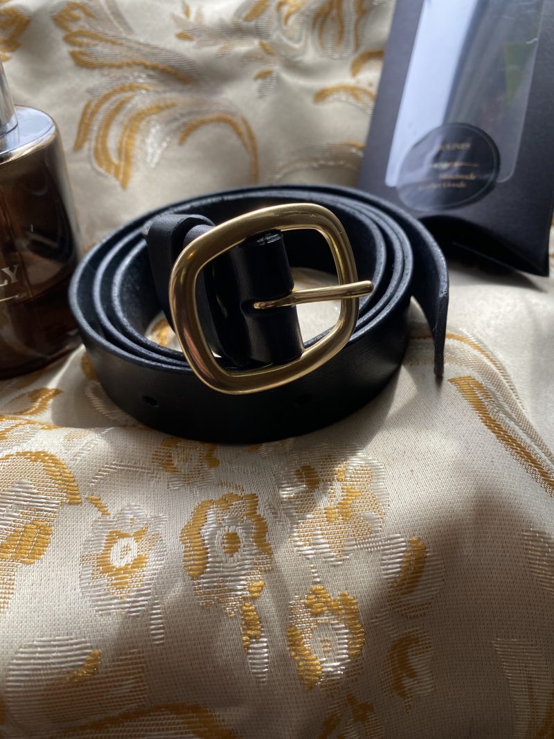 Black belt Italian leather unisex 41.5 inch