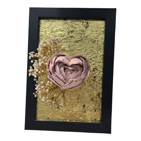 Hand-Crafted 3D Rose Heart Wall Art & Essential Oil Diffuser