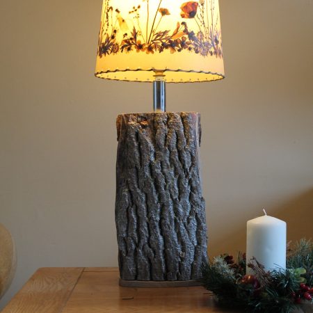 “Live edge” wood block table lamp