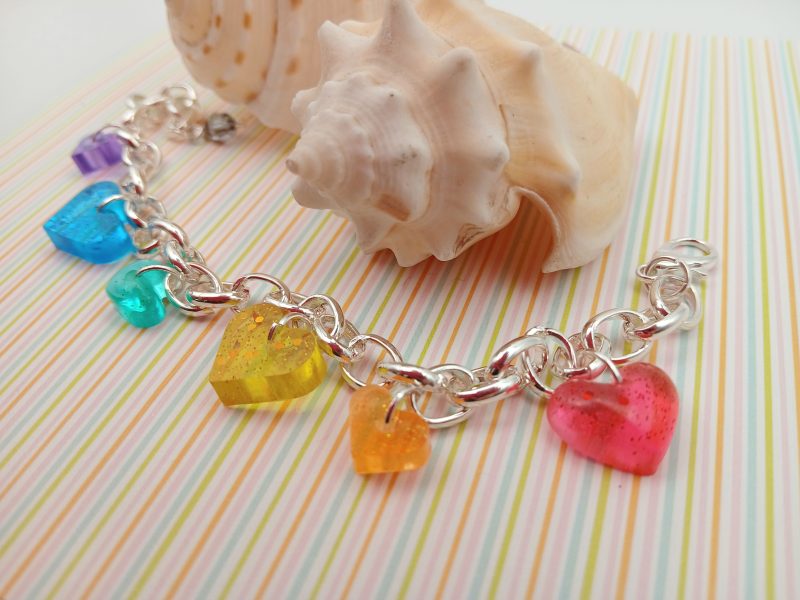 Rainbow Resin Hearts Chunky Charm bracelet