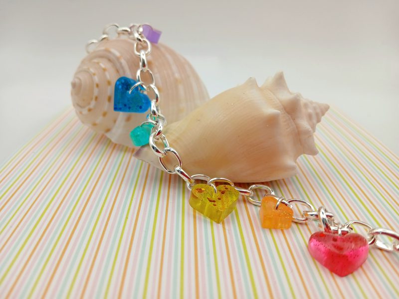 Rainbow Resin Hearts Chunky Charm bracelet