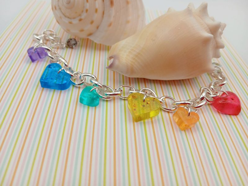 Rainbow Resin Hearts Chunky Charm bracelet