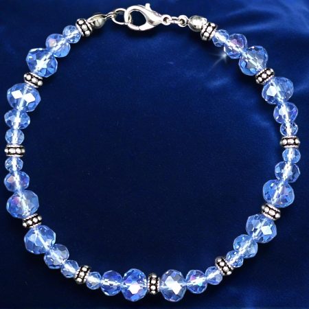 Clasp bracelets in various styles