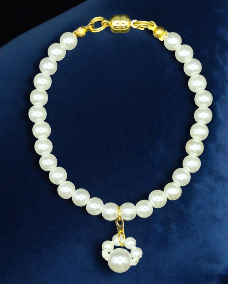 Clasp bracelets in various styles