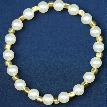 Pearl Stretch bracelets