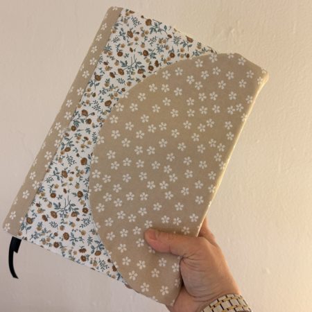 Astetic book vover