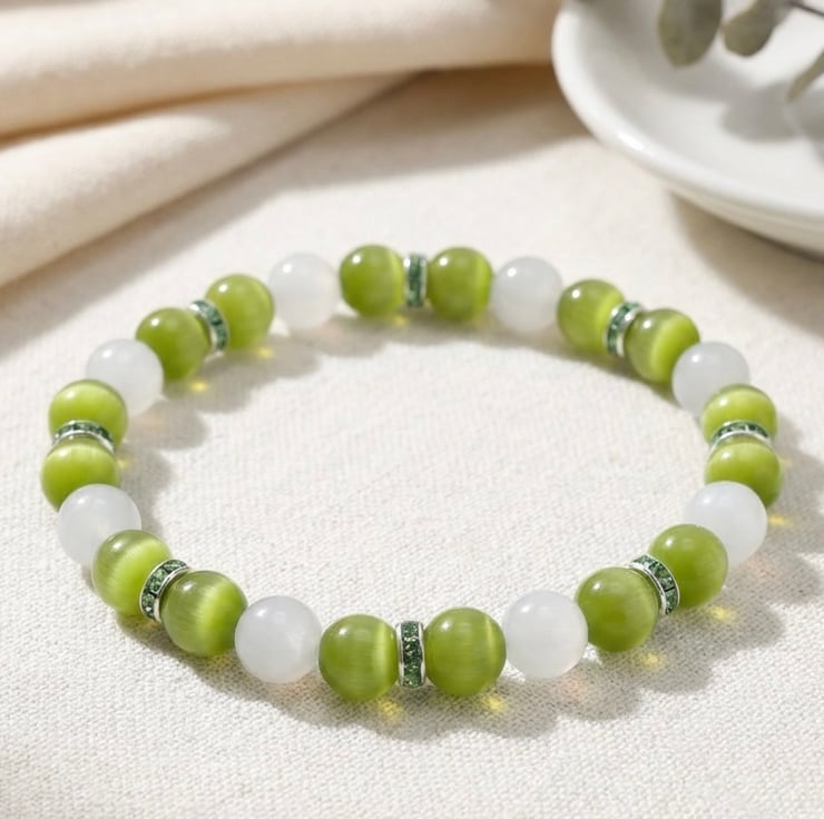 Handmade Green Cats Eye Bracelet