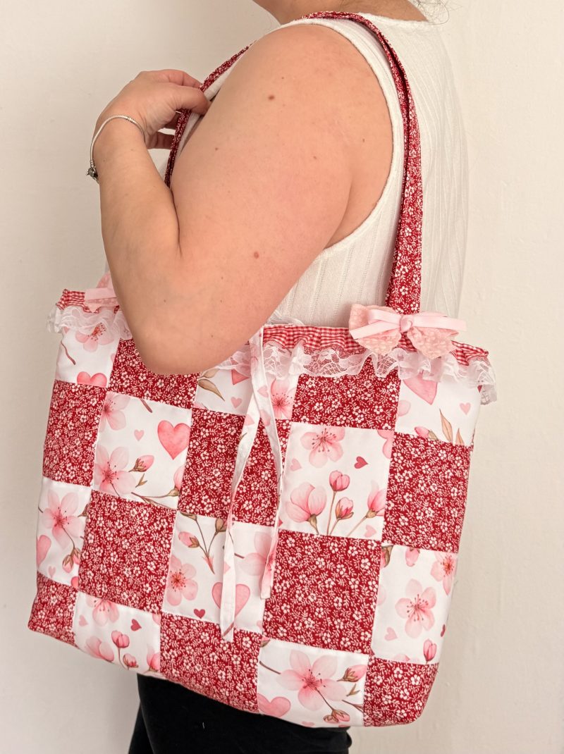 Nice floral tote bag