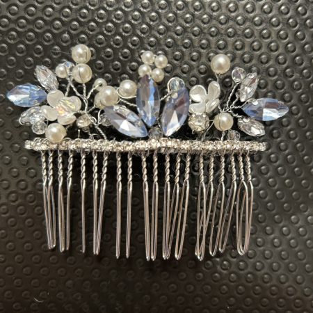 Handmade hair comb