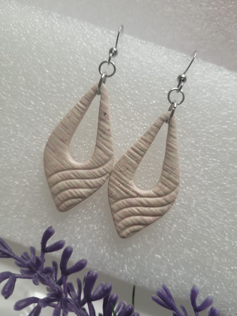 Large diamond hoops
