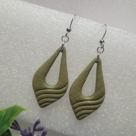 Large diamond hoops