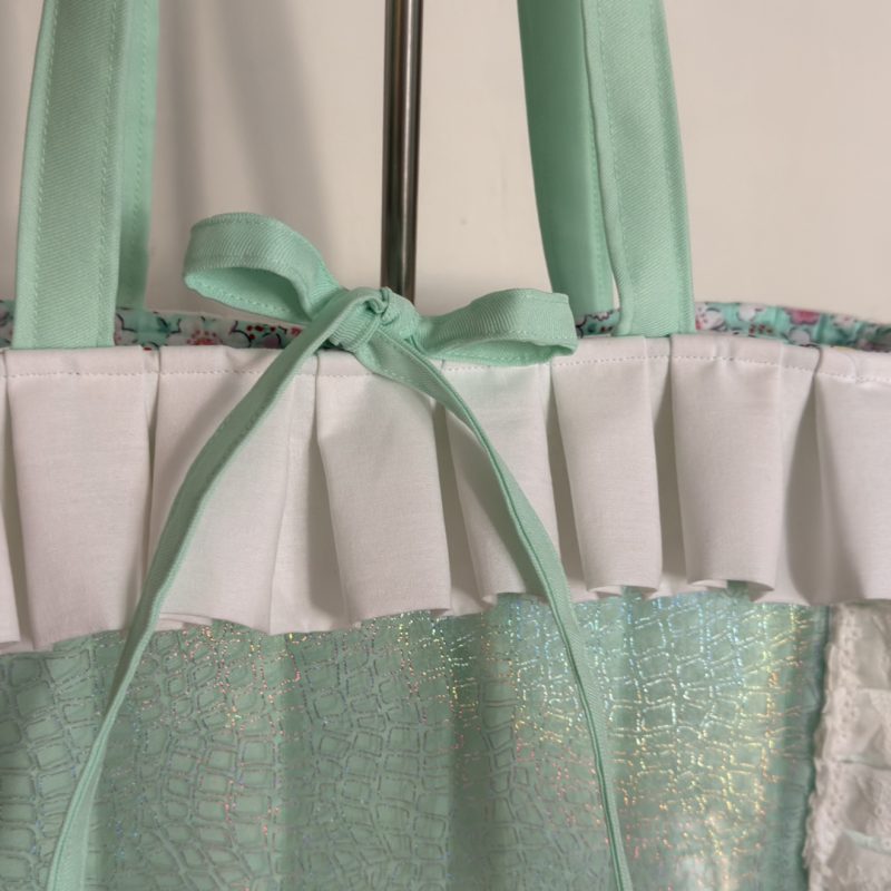 Tote bag/ ita bag- nice size