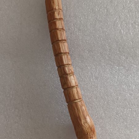 Handmade Oak Wand 32cm